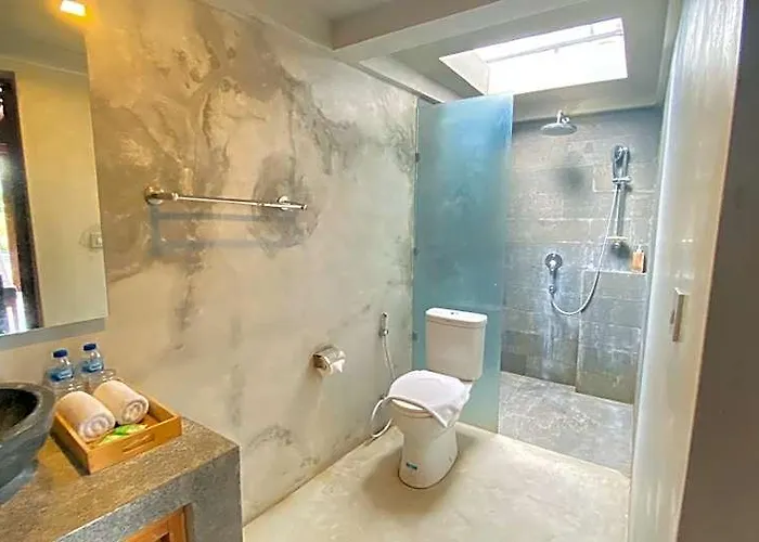 The Lavana Bhumi Bougenville Lovina 4*